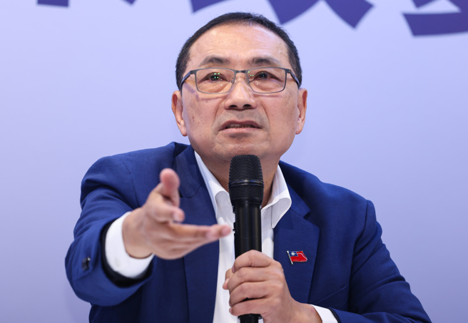 侯友宜競選辦公室晚間也指出，侯友宜明日早上11點45分將前往中選會進行中華民國第16任總統、副總統候選人登記。（資料照，陳俊吉攝）