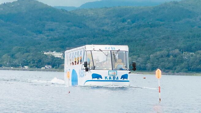 基隆市政府在明年总预算编列5000万元，拟购置2艘水陆两栖鸭子船，吸引观光客来到基隆游玩。（基隆市政府提供／张志康基隆传真）