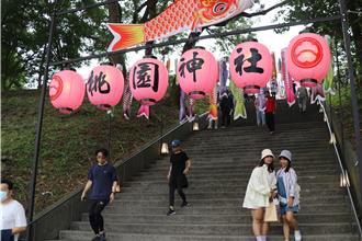 桃園首辦「虛實整合市集」 30品牌線上線下同步銷售