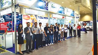 園管局三管齊下 力挺廠商升級轉型