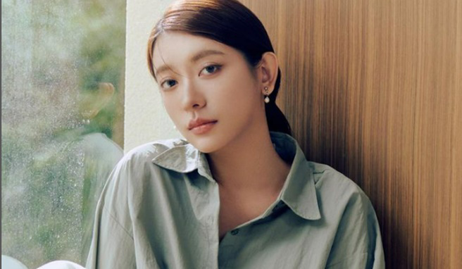 刘芒人设接连翻车后，罕见在社群上吐露近况。（图／lioumonn IG）