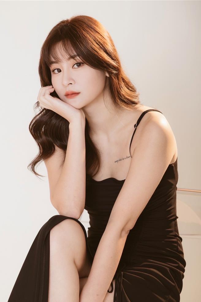 「纹绣教主」靳筱葳明年将会持续扩大事业版图。（翰森娱乐提供）