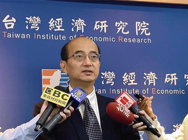台灣經濟研究院長張建一表示，製造業現在處於轉好的轉折點，最差的狀況已經過去了。圖／台經院提供