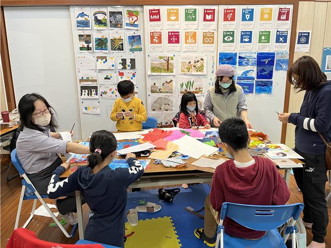 雪霸国家公园儿童故事图画书创作冬令营活动，将在明年1月23至26日，以及29日于汶水游客中心办理。（雪管处提供／谢明俊苗栗传真）