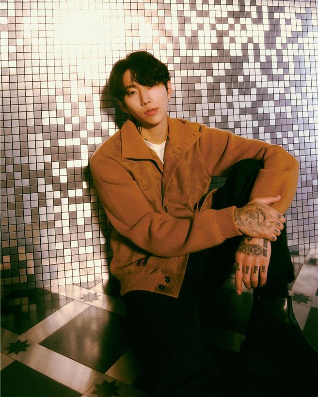 Jay Park獲品牌身份後立刻至品牌旗艦店拍新歌MV。（GUCCI提供） 