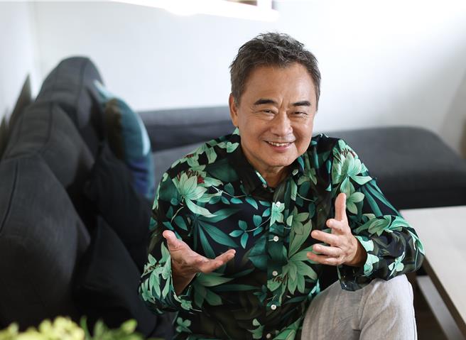 陈升分享新专辑《望乡》创作理念。(陈俊吉摄)