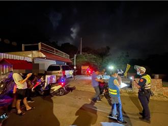 深夜烧胎炫技窜白烟 噪音扰民桃园警方出手了