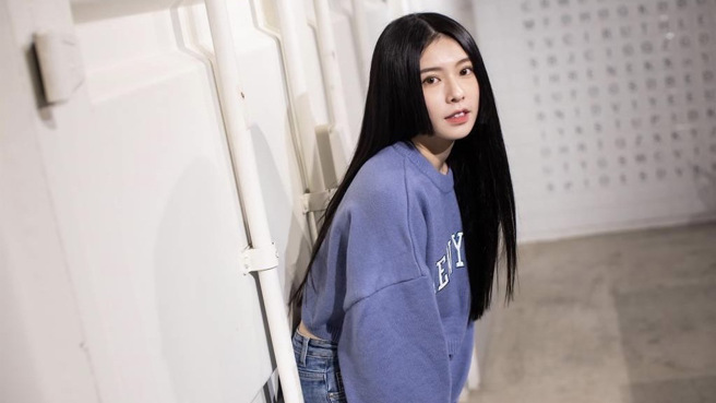 新生代女歌手Miusa遇到偷拍变态。（图／LiTV、容易文创提供）