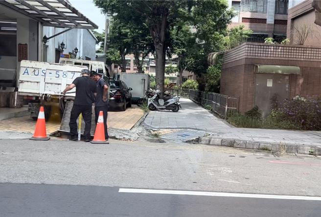 民眾质疑现场设备都没有按规定使用。（民眾提供）