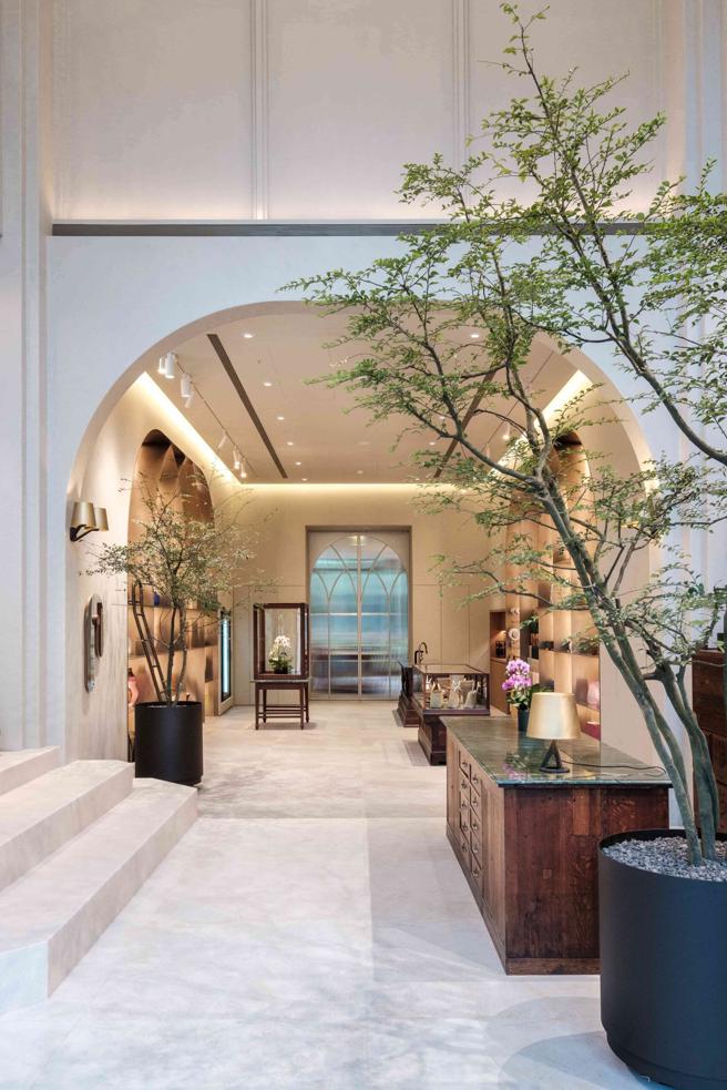 Everijoy Floral Boutique的接待柜台，两旁的当季鲜花，宛如置身花园。（Everijoy提供／古明弘台北传真）