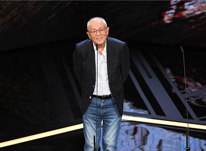 导演陈坤厚获颁金马六十终身成就奖。（金马执委会提供）