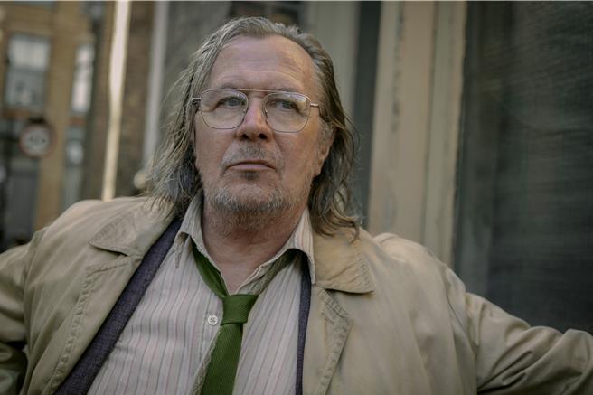 影帝蓋瑞歐德曼回歸《外放特務組》第三季，不改「難搞本色」。（APPLETV＋提供）