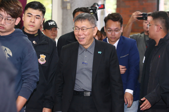 民眾黨總統參選人柯文哲26日出席「眾青開講」活動。（中時鄧博仁攝）