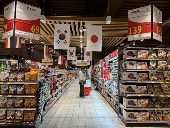 大润发日韩周即日起至12月7日开跑。（大润发提供）