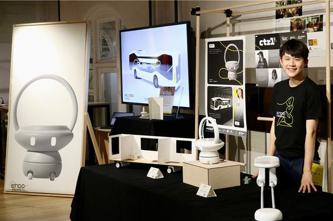 台科大设计所学生杜浩玮获得澳洲斯威本科技大学创新设计博士全额奖学金。（台科大提供／林志成台北传真）