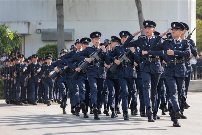 香港警务处自2022年11月起赴大陆举办「内地大学招募快线」，为大陆就读港生提供招募资讯，并安排即场遴选。（中新社资料照片）