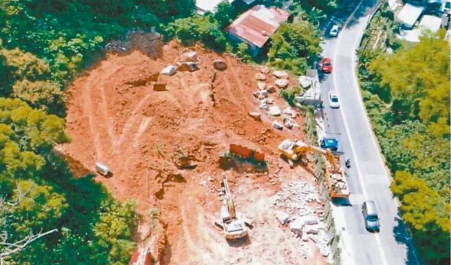 台北市议员林杏儿揭露，前宽频房讯总经理游世一涉嫌在阳明山藉兴建农舍之名，行炒地之实，若转手预估获利高达27亿元。（台北市议员林杏儿研究室提供／黄敬文台北传真）