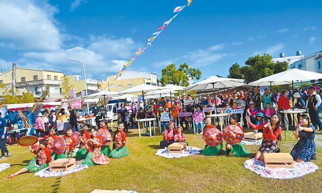 台东好米收冬祭26日在台东市客家信仰中心神农宫及客家学堂登场。（蔡旻妤摄）