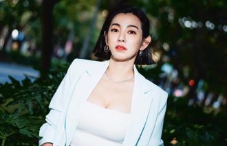 米可白激情滾床  卻突崩潰：眼前一片黑、噁心想吐