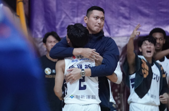 UBA》菜鳥徐得祈投進大專生涯最重要一球 助政大險勝健行科大