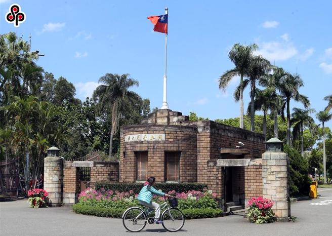台大校门景图。(本报资料照)
