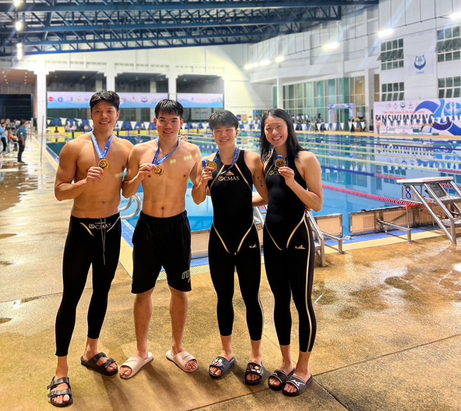 左起吴浚锋、杨宗叡、何品莉、黄渼茜。(戴志扬翻摄)