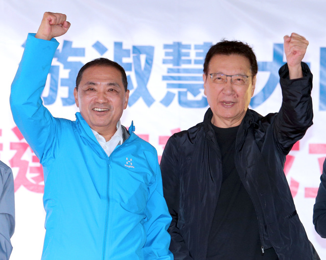 近日多份民调显示，国民党「侯康配」支持度逐渐追上民进党「赖萧配」，蓝营士气大振。（中时资料照／黄世麒摄）
