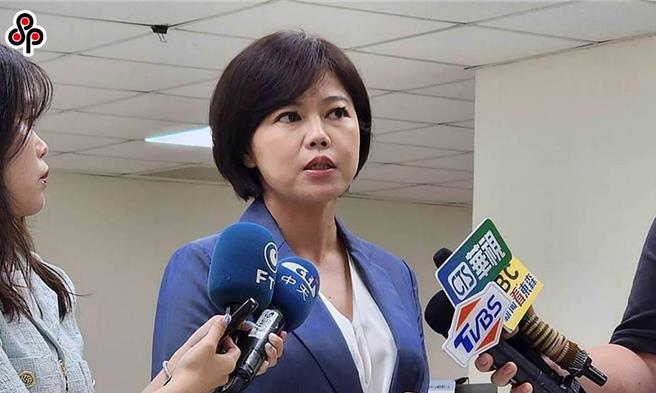 游淑慧爆料，士林大同近期许多餐会都有「赖坚绿啤」，遭人质疑20元寿麵会遭办贿选，送整箱啤酒却没事。（本报资料照片）