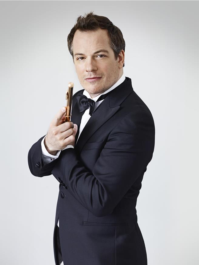 享誉国际的长笛大师帕胡德将再返台，被台湾乐迷称为「帕神」的他，这次将首度在北艺中心球剧场演出。（新象艺术提供／李欣恬台北传真）