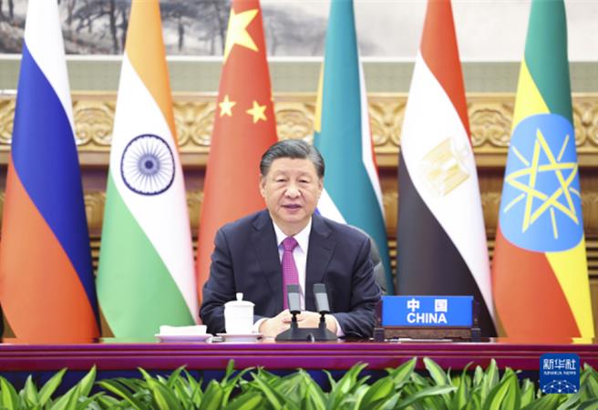 大陆国家主席习近平11月21日在金砖国家领导人以巴问题特别视讯峰会上发表谈话。（新华社）