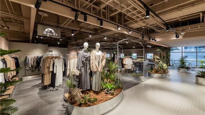 诚品生活480拥有全台独家跨界复合概念店「温室。里│SUMI said X 酉5pm」。（诚品提供／朱世凯台北传真）