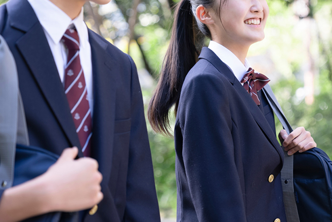 私校爆服仪争议。(示意图/达志影像)