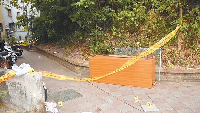 台北市内湖区环山路29日发生凶杀命案，76岁谭姓妇人遭37岁朱姓外甥刺杀身亡。（翻摄照片／林郁平台北传真）
