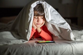孩子有網路成癮嗎？ 4方法陪伴他們掙脫綑綁