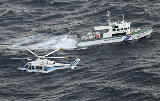 美軍魚鷹機日本失事 重點海域全力搜救中