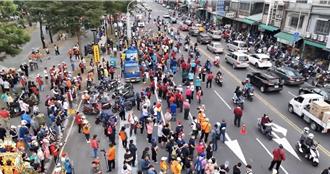 百年首度！眾所期待雙媽會 信徒夾道爭睹歷史畫面