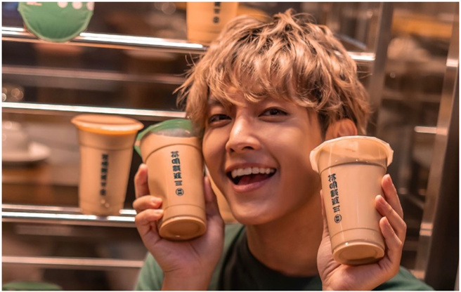 炎亚纶饮料店突永久歇业。（图／IG@checkingbeforecalling）