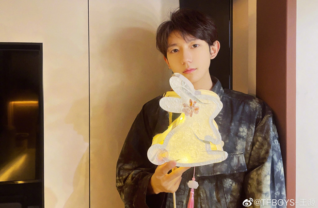 王源传出交往学霸女友。（图／翻摄自TFBOYS-王源微博）