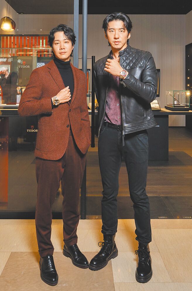 金钟视帝薛仕凌（左起）与傅孟柏出席帝舵表板桥大远百店，聊到成名前当演员的辛酸。（TUDOR提供）