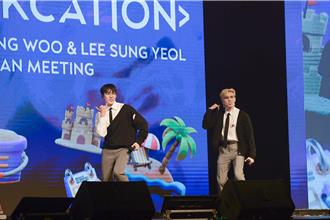 INFINITE東雨與成烈在台開唱　逛士林夜市險吞牙籤