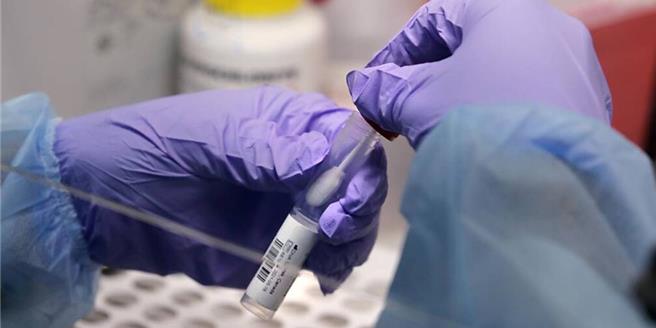 为助力建设福建成为两岸融合发展示范区，大陆国家药监局发布新文件，聚焦药品等7重点推进闽台的医药监管交流。（美联社）