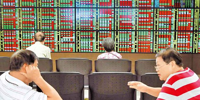 随景气缓步復甦，法人预估，信锦2024年营收可望成长5～10％。示意图。图／本报资料照片