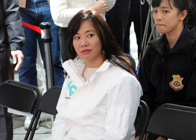 民眾党副总统候选人吴欣盈（中）。（资料照,姚志平摄）