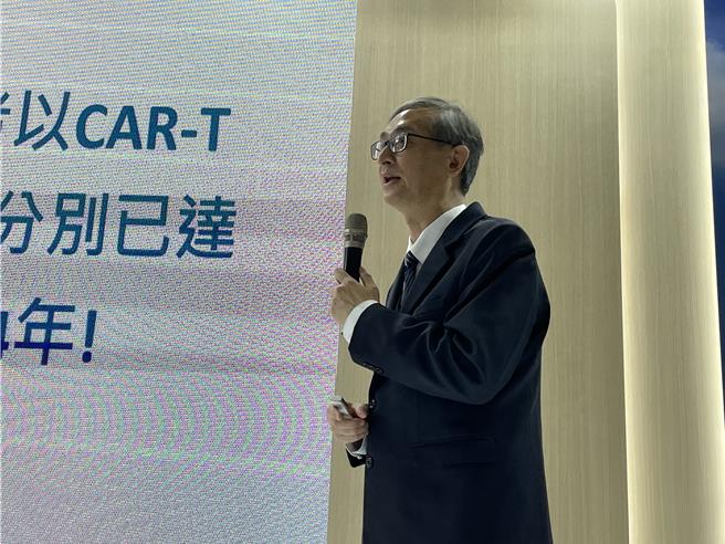 《中國時報》與花蓮慈濟醫院合辦「旺旺中時生活講堂」，花蓮慈濟醫院國際醫學中心暨幹細胞與精準醫療研發中心主任李啟誠以「非一槍斃命、需聯合作戰：CAR-T新挑戰」為題，介紹CAR-T免疫細胞療法可治療血癌、淋巴癌、多發性骨髓瘤等血液腫瘤疾病。（蔡佩珈攝）