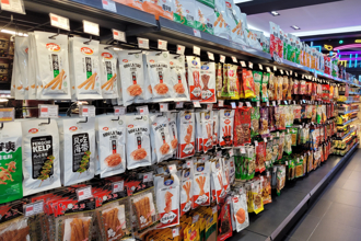 國小生躲廁所偷吃「魔芋爽」 師曝禁止原因：比蘿蔔刀更危險