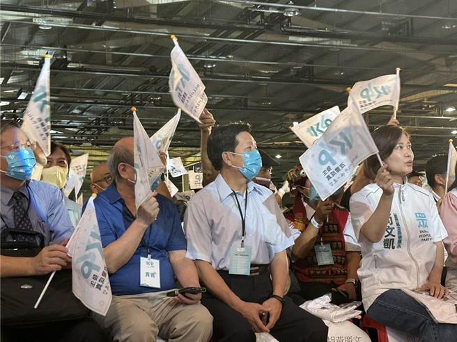 郑宝清今年8月6日曾出席民眾党4周年党庆，郑低调坐在第一排参与活动。（杨亚璇摄）