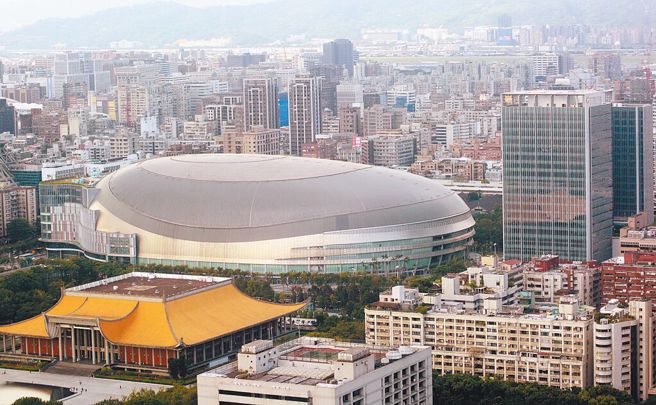 圖為台北大巨蛋周遭外觀。（資料照,張鎧乙攝）