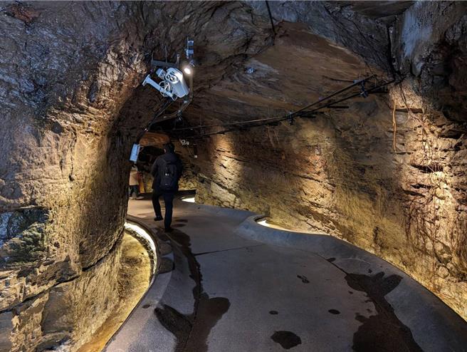 防空洞可供民眾作为紧急避难的场所。（示意图／资料照，张志康摄）