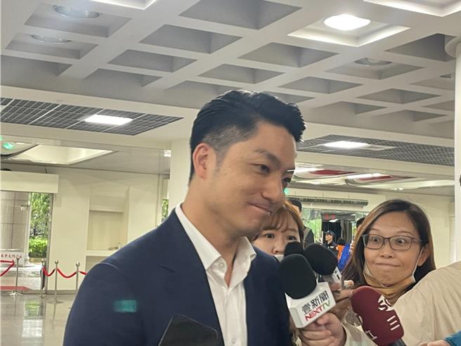 台北市長蔣萬安4日赴議會市政總質詢。（劉彥宜攝）