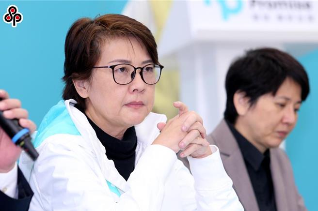 对于柯文哲民调垫底，民眾党竞选总干事黄珊珊表示，不会每天看人家的民调自己吓自己。（黄世麒摄）